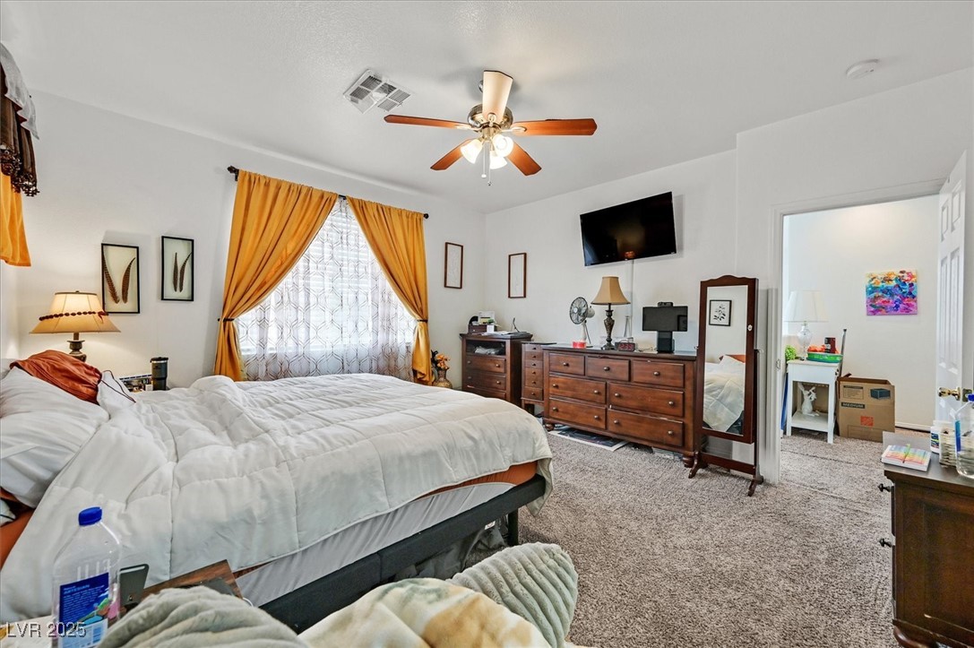 6197 Glimmering Light Avenue