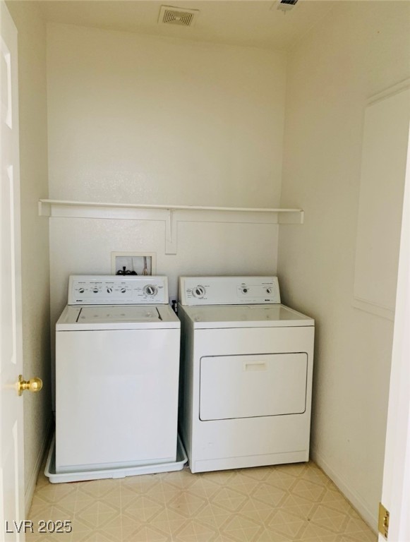 6197 Glimmering Light Avenue