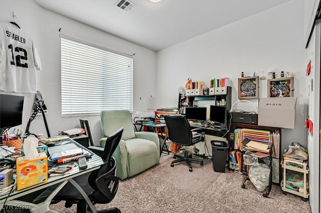 6197 Glimmering Light Avenue