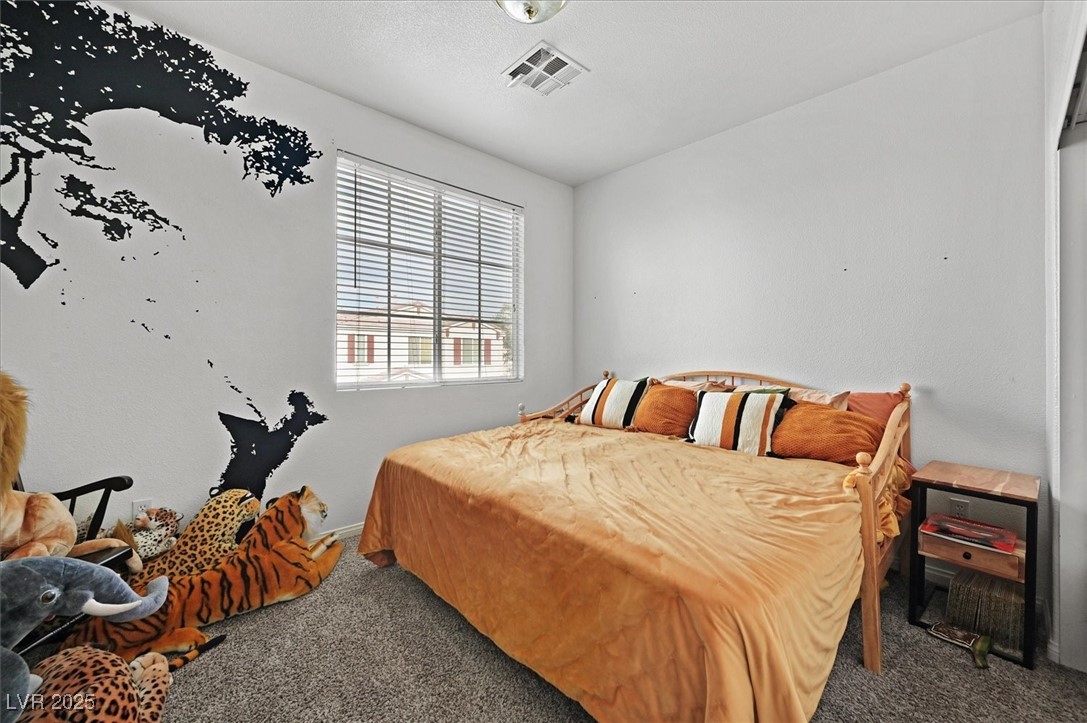 6197 Glimmering Light Avenue