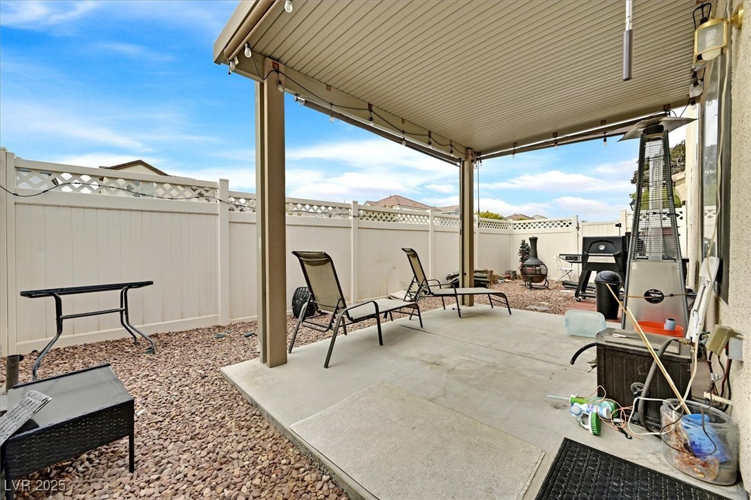 6197 Glimmering Light Avenue