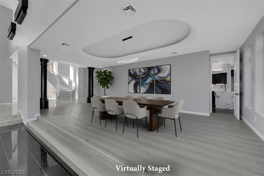 3860 Hildebrand Lane