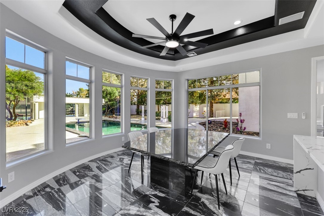 3860 Hildebrand Lane