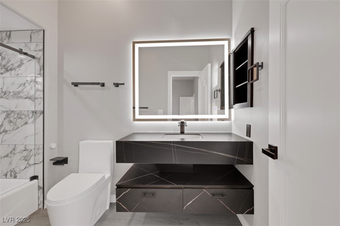 3860 Hildebrand Lane