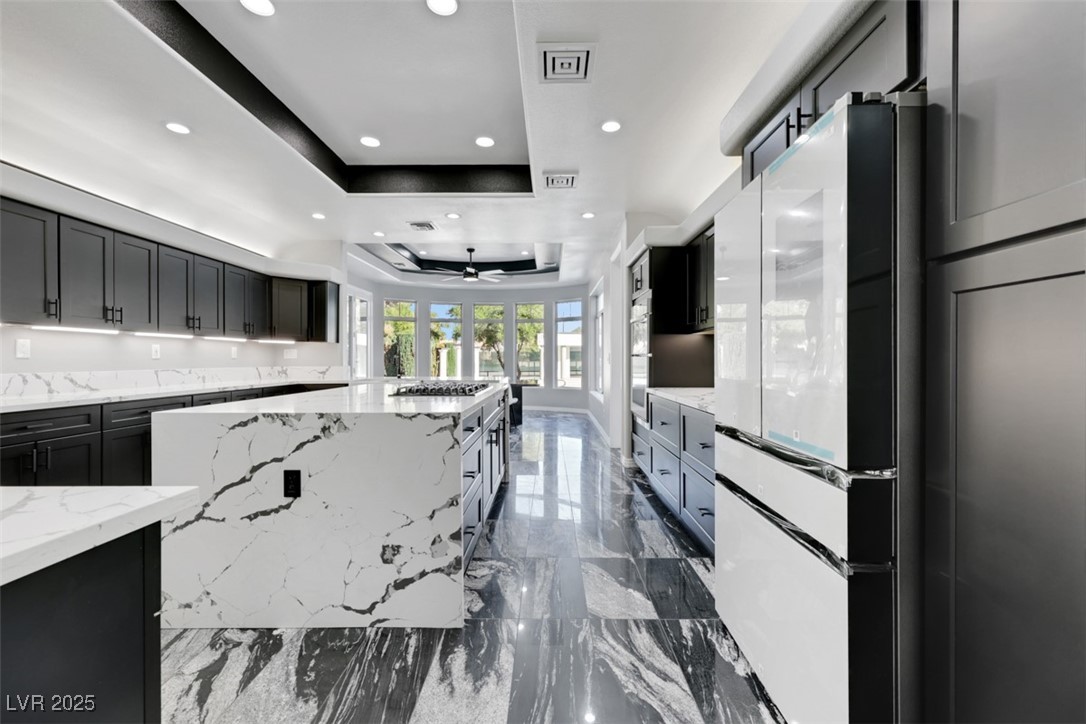 3860 Hildebrand Lane