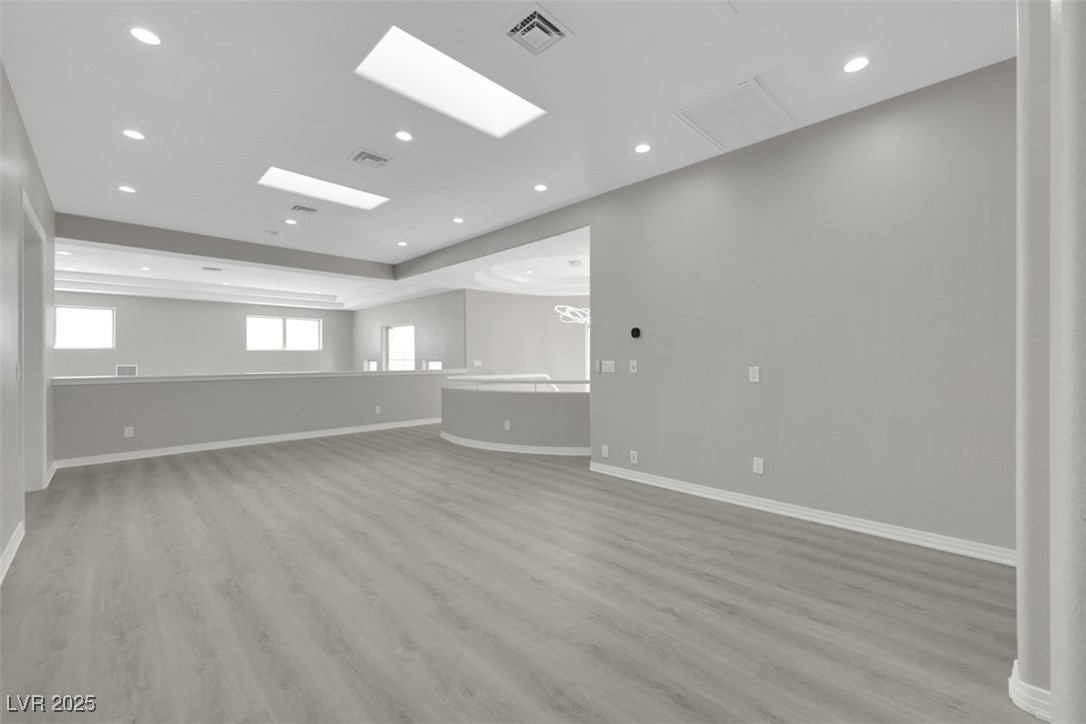 3860 Hildebrand Lane