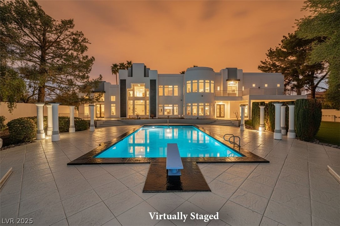 3860 Hildebrand Lane