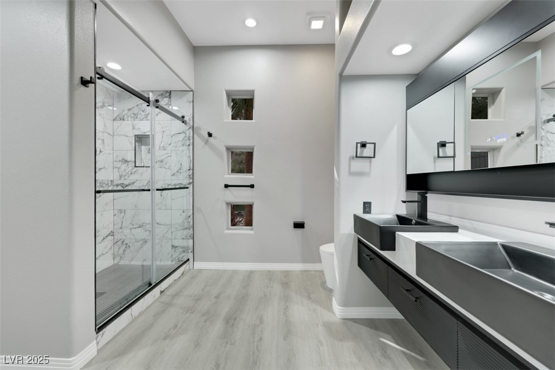 3860 Hildebrand Lane