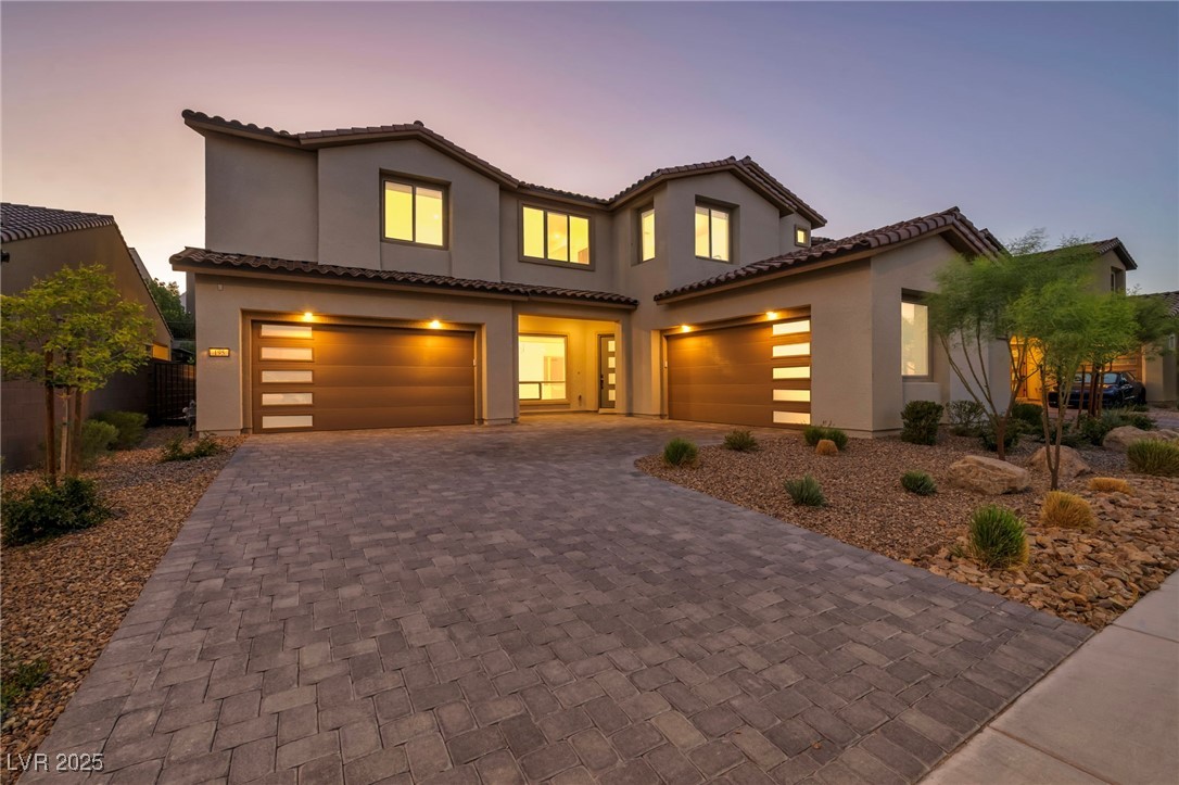 195 Cactus Sunrise Street