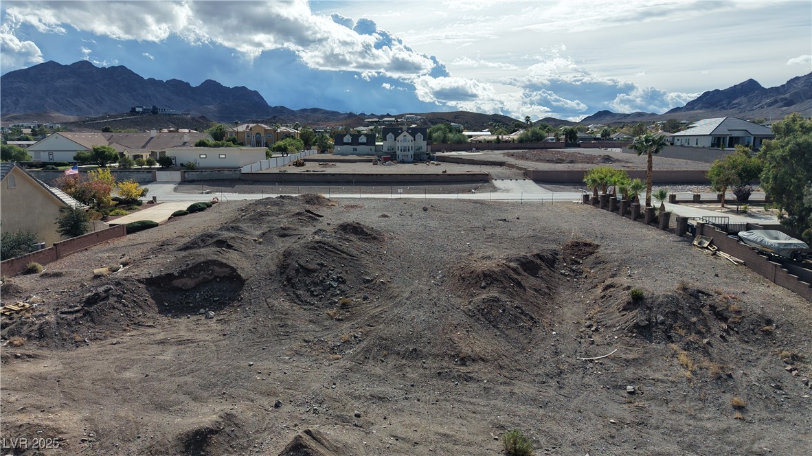 430 Paradise Hills Road