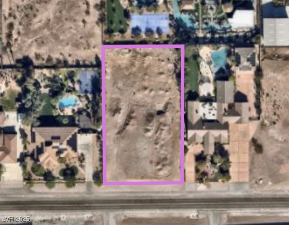 430 Paradise Hills Road