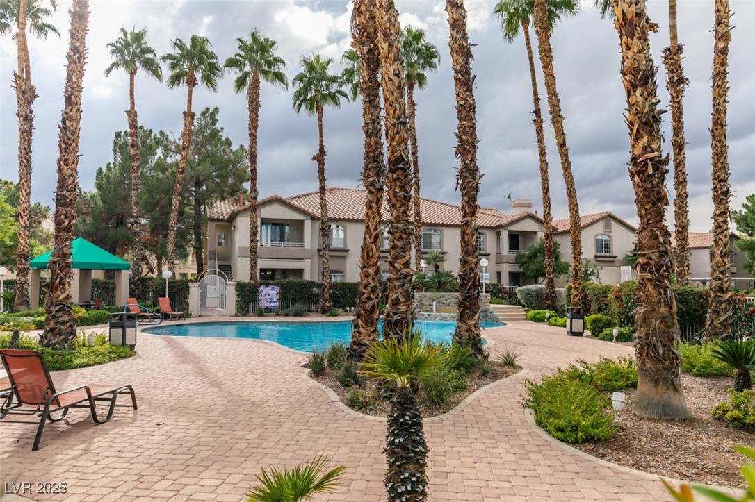 75 North Valle Verde Drive 321