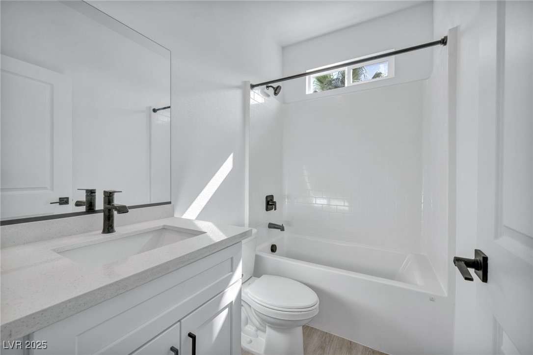 383 North 16th Street