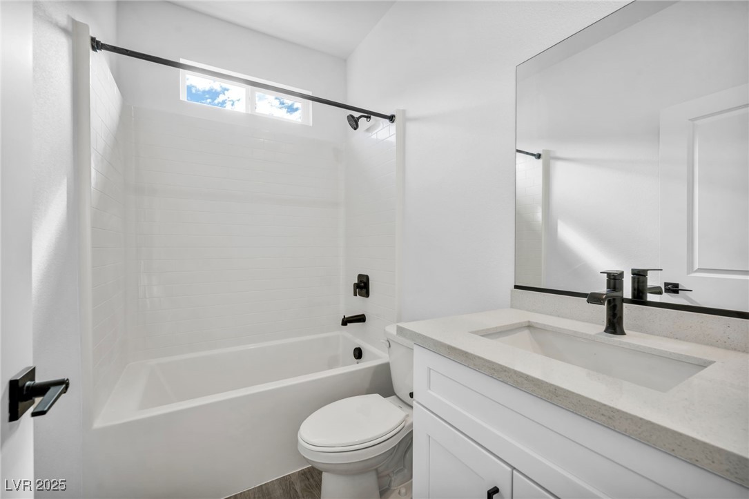 383 North 16th Street