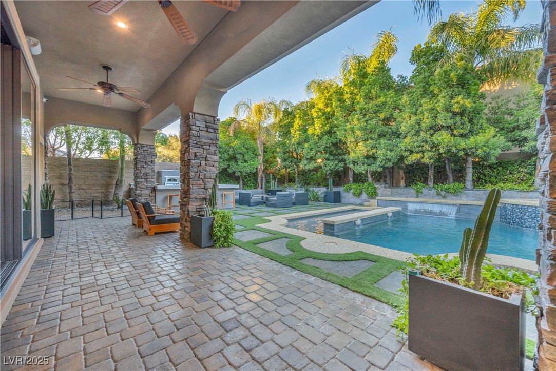 8032 Springbuck Court