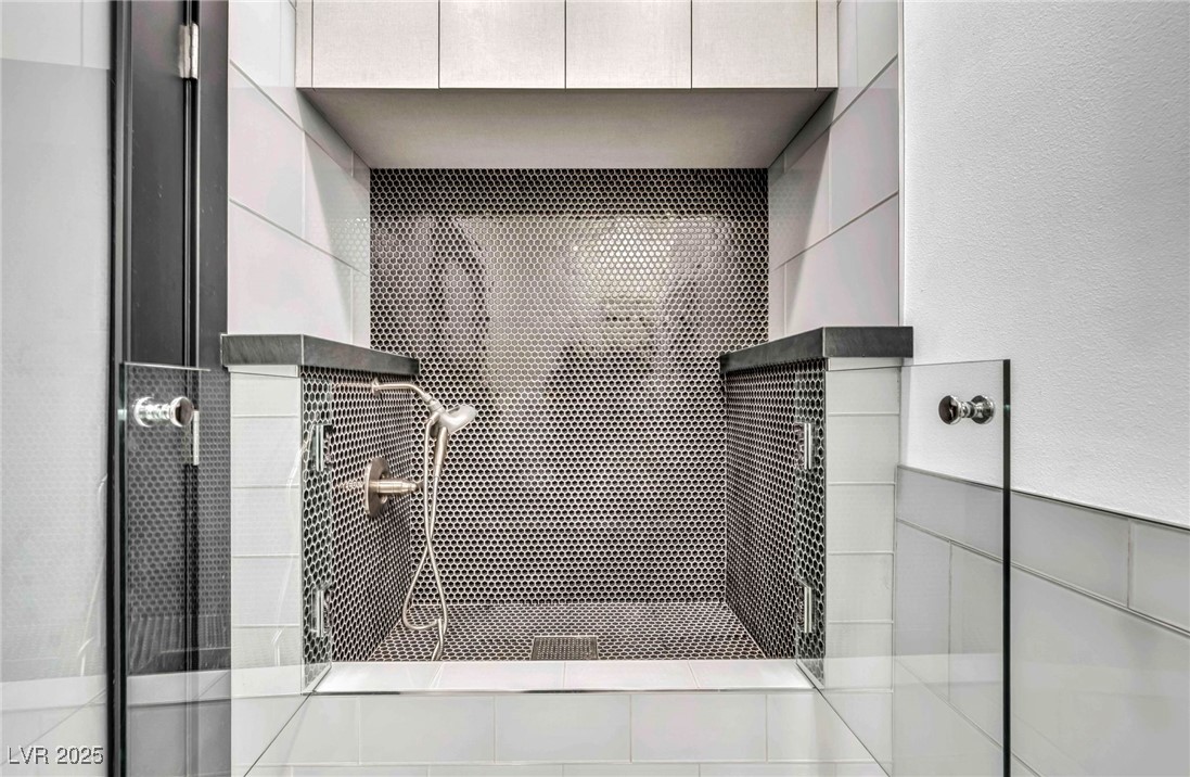 8032 Springbuck Court