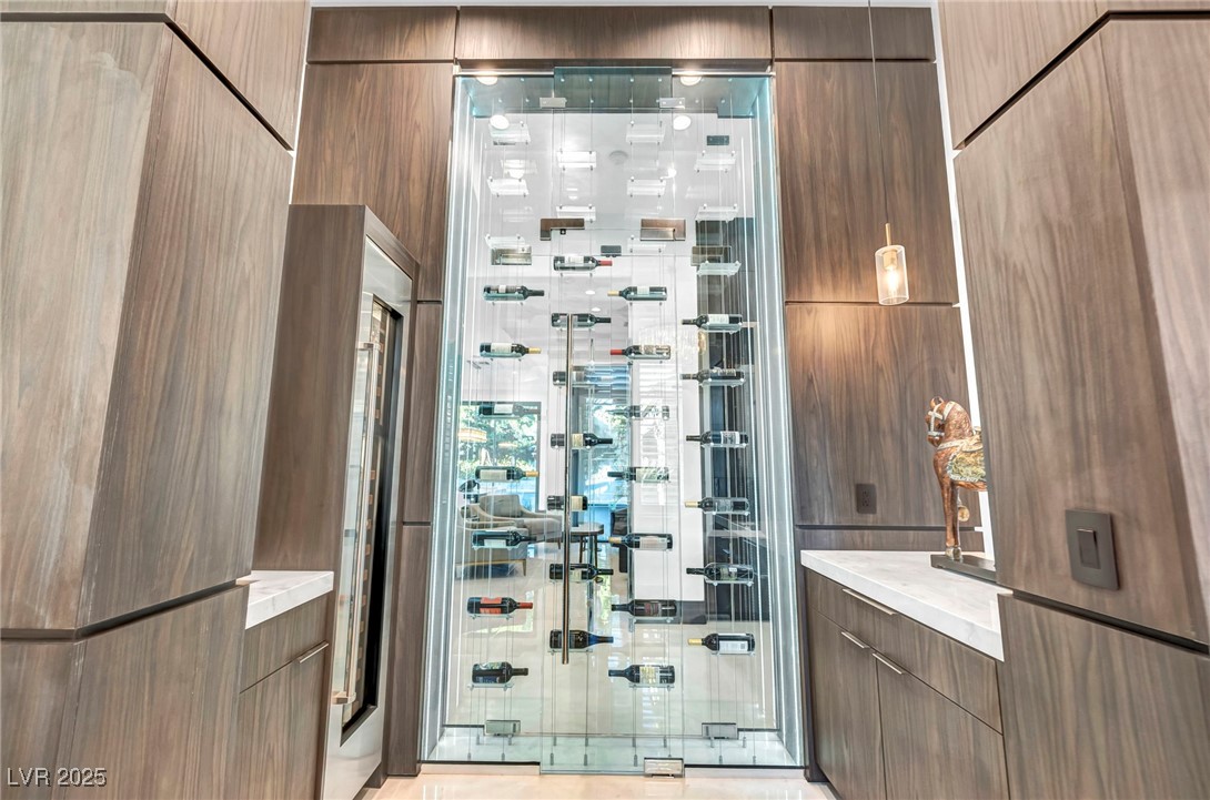 8032 Springbuck Court