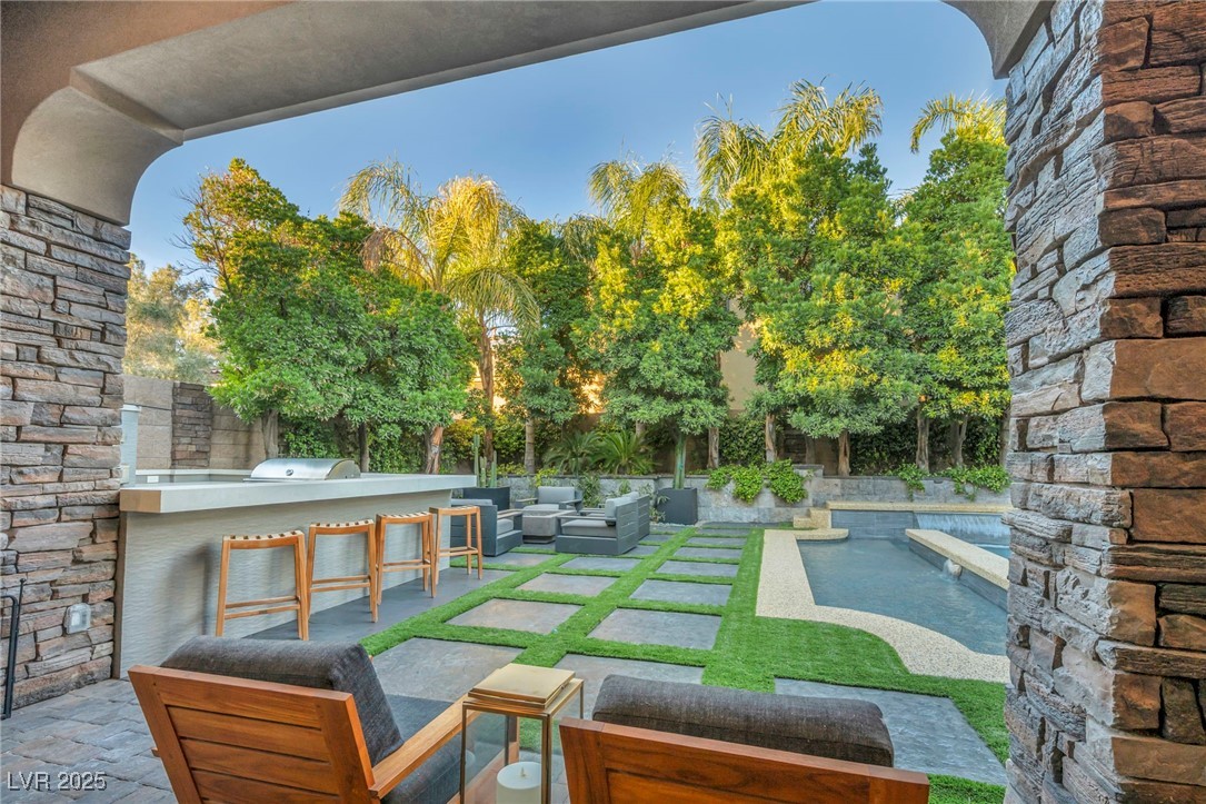 8032 Springbuck Court