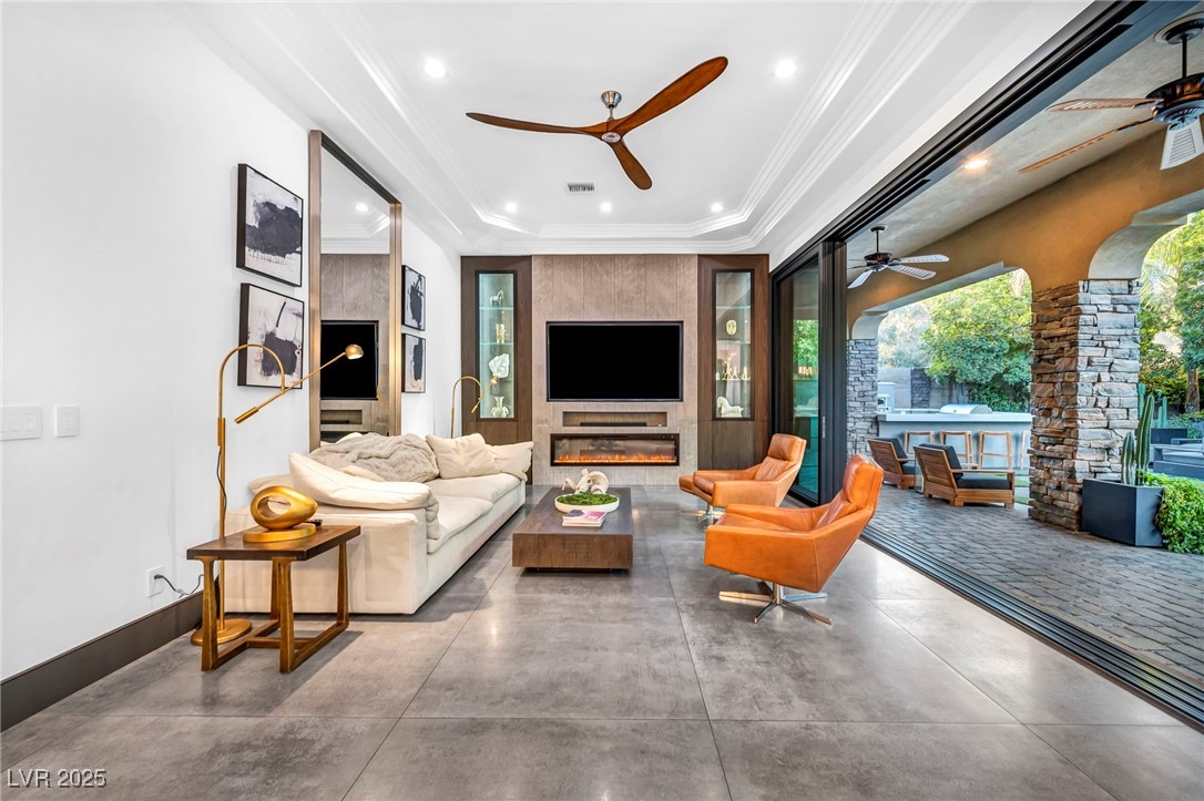 8032 Springbuck Court