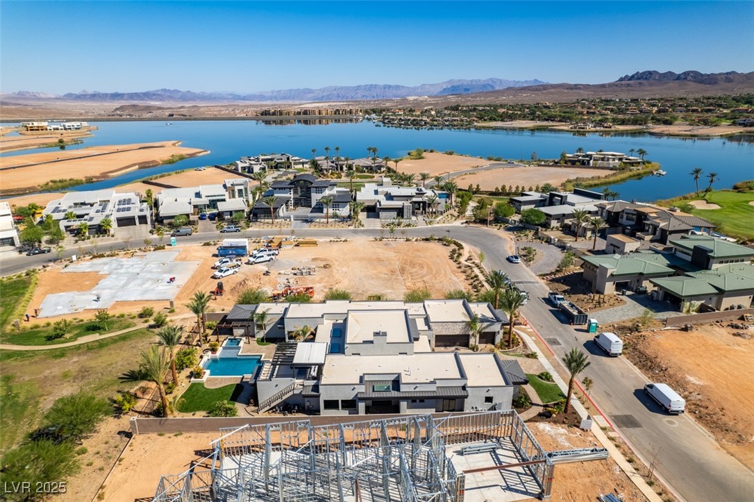 40 Reflection Shores Lane