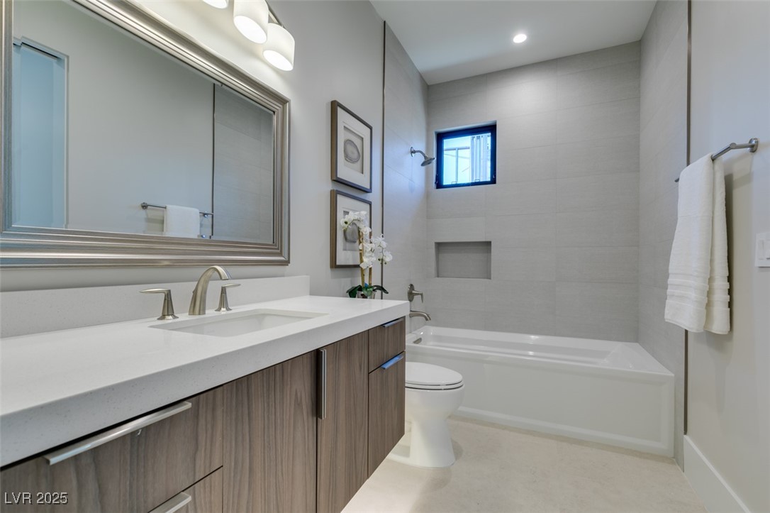 40 Reflection Shores Lane