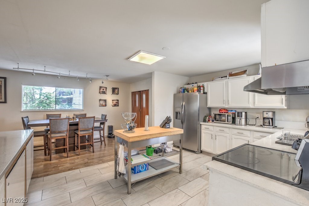 6213 McAllister Avenue