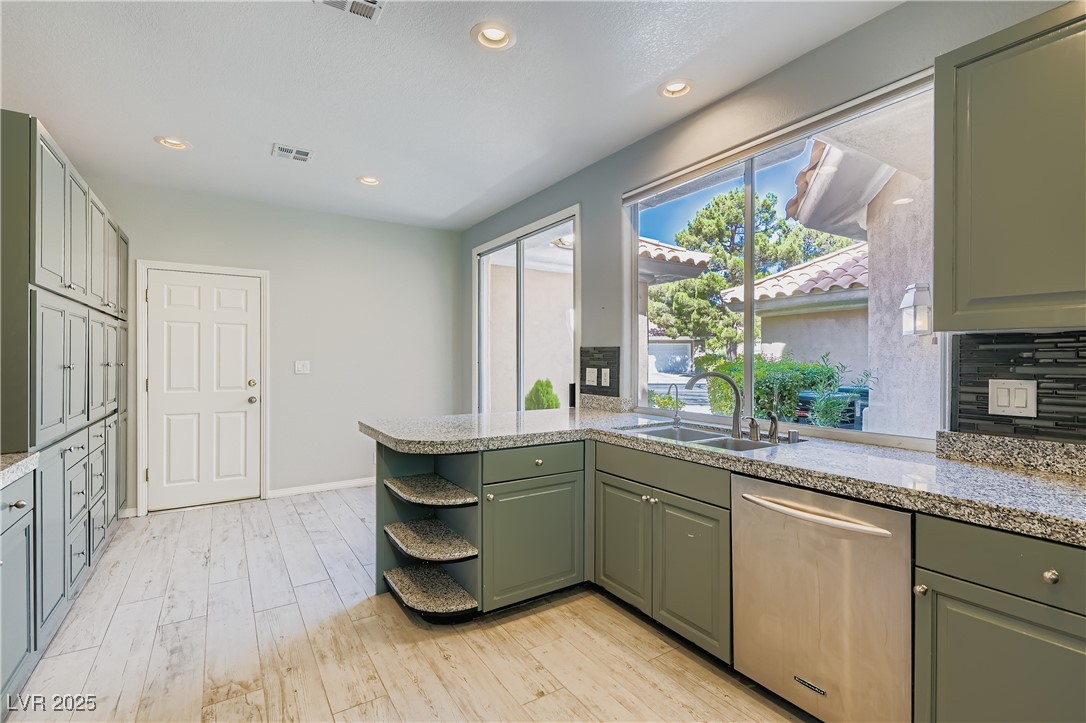 5016 Mount Pleasant Lane