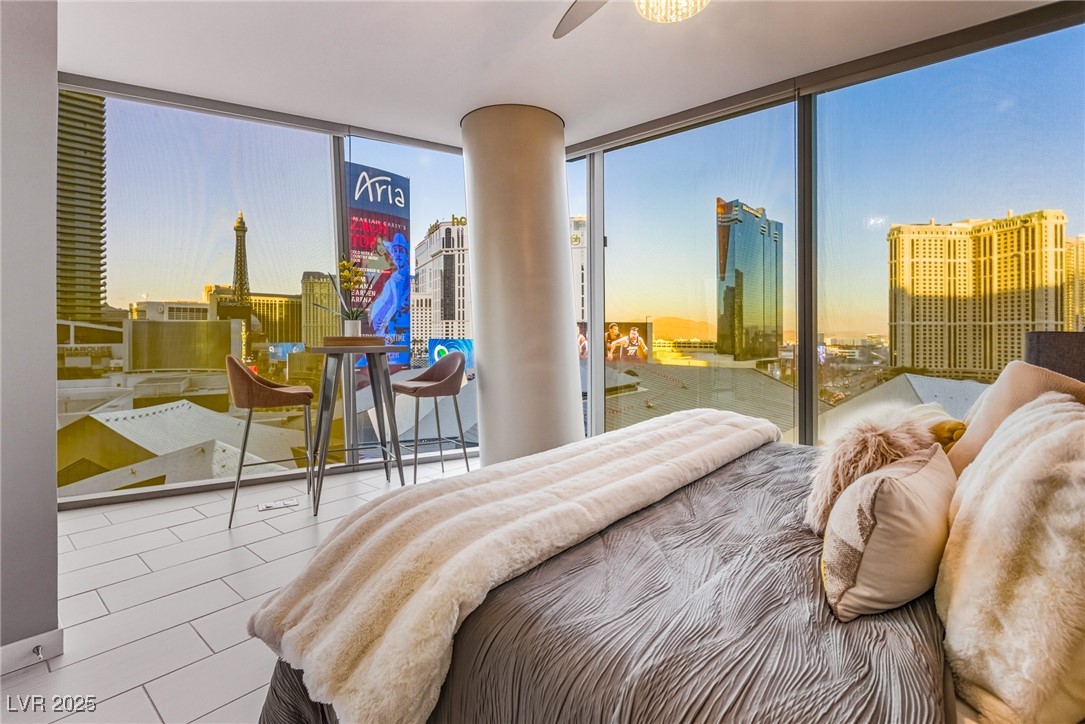 3722 Las Vegas Boulevard 706