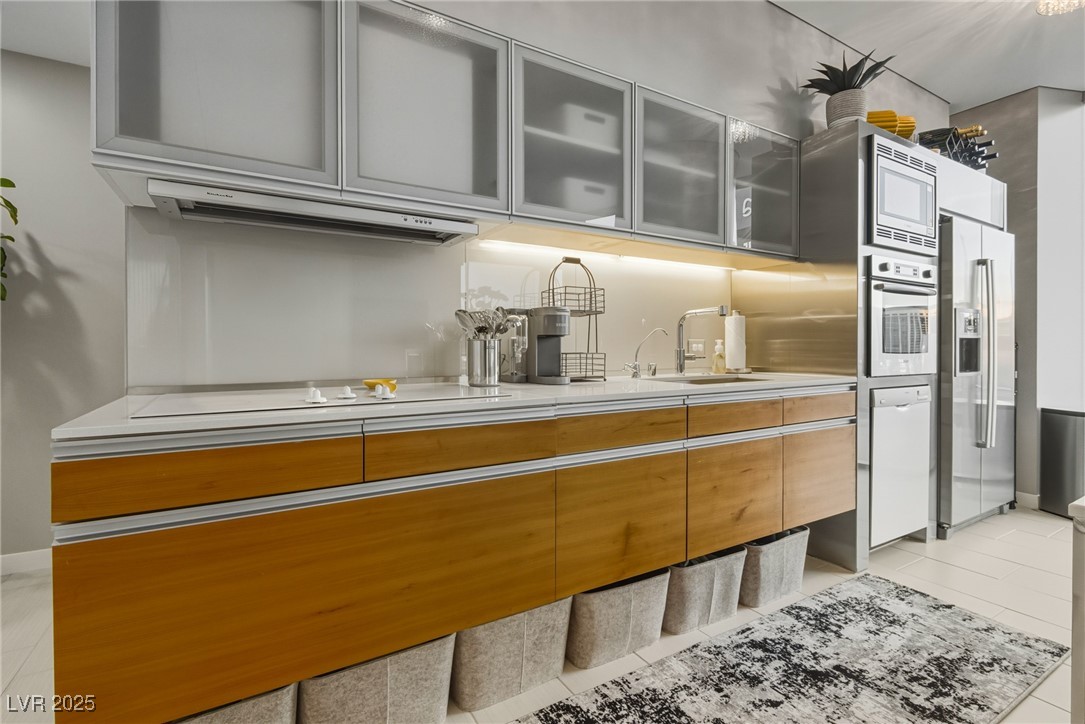 3722 Las Vegas Boulevard 706