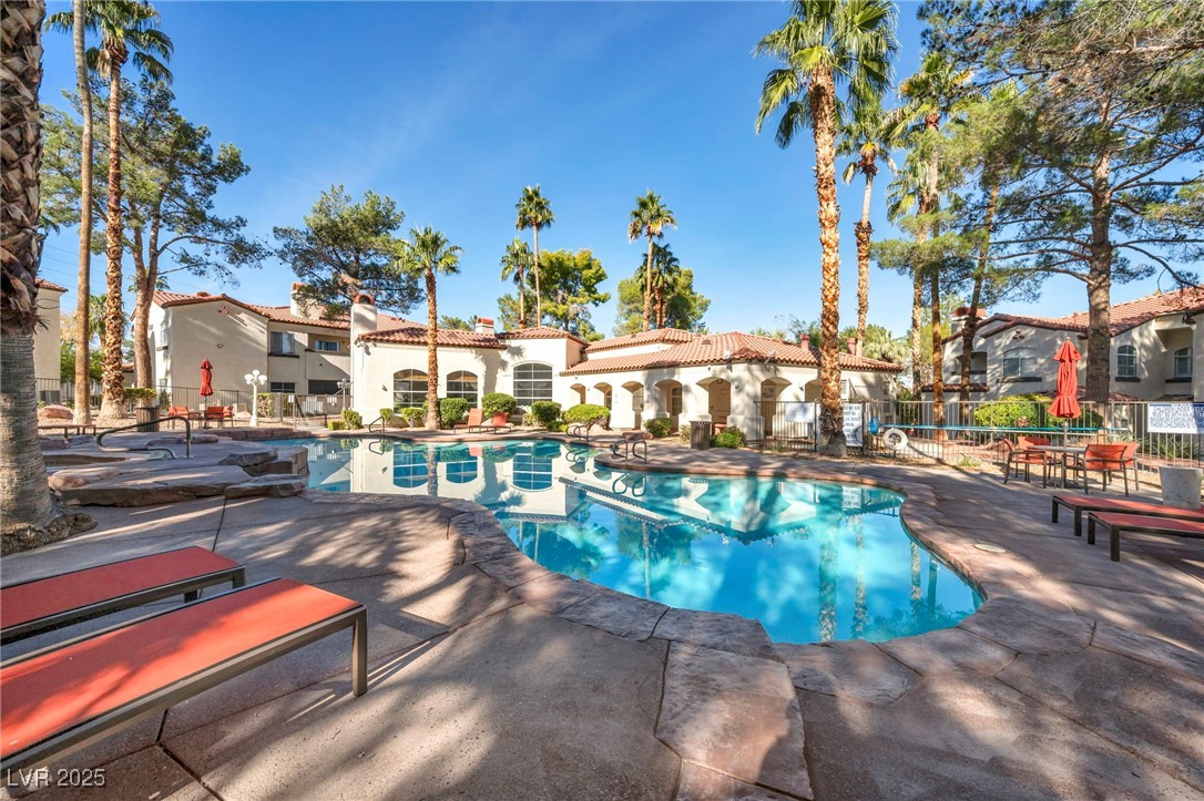 2975 Bluegrass Lane 1421