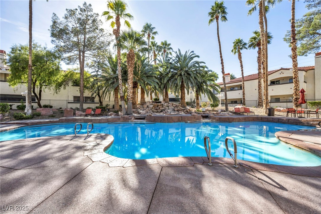 2975 Bluegrass Lane 1421