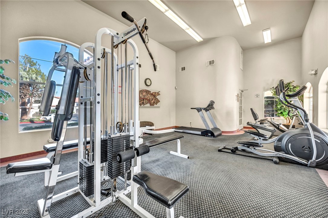 2975 Bluegrass Lane 1421