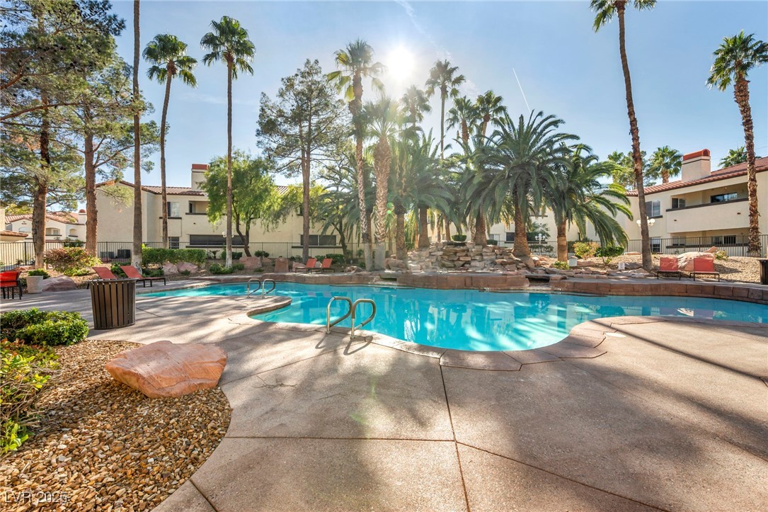 2975 Bluegrass Lane 1421