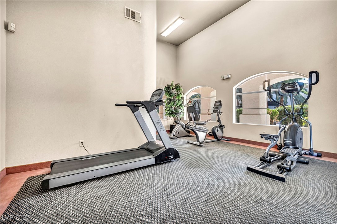 2975 Bluegrass Lane 1421