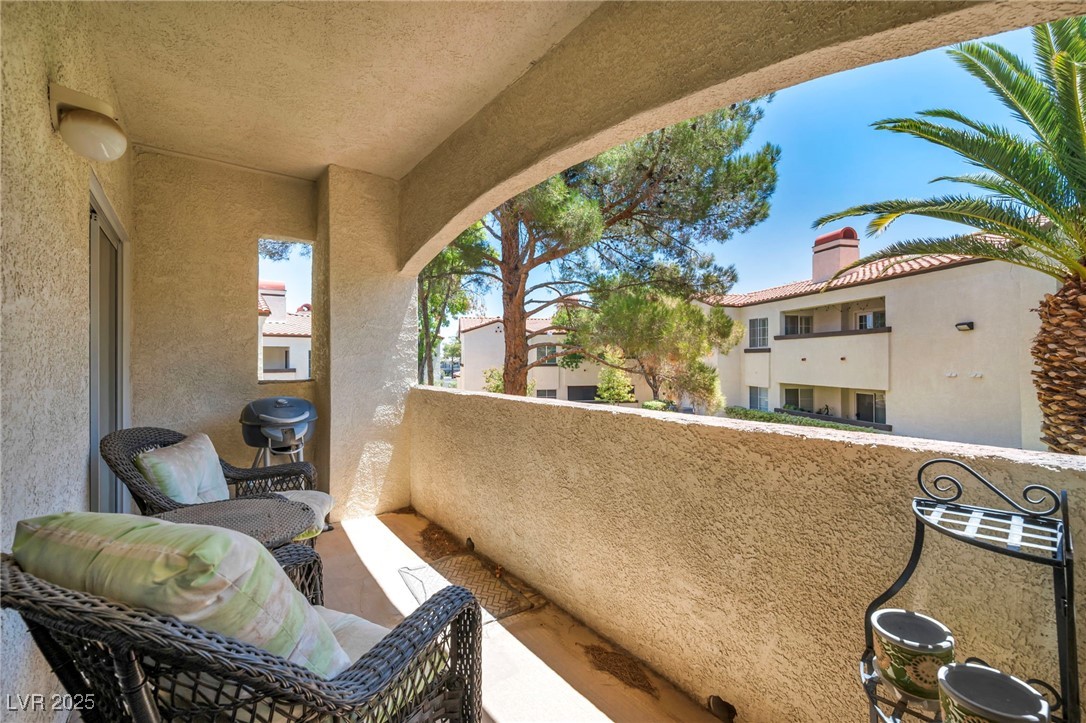 2975 Bluegrass Lane 1421