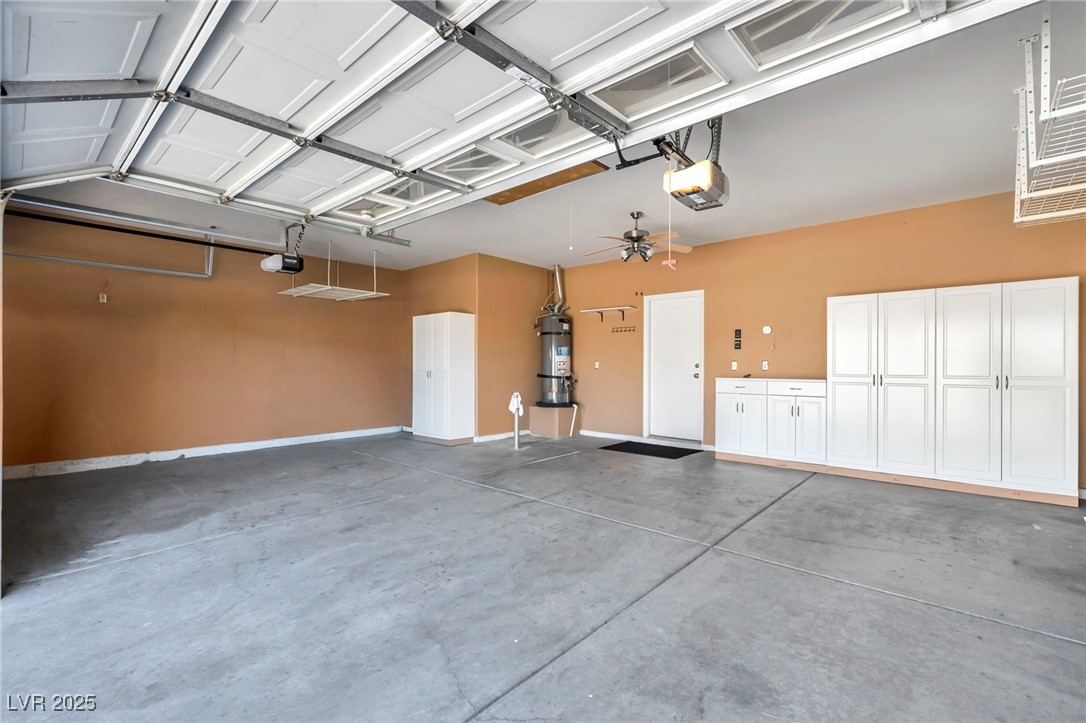 2569 Wiltshire Avenue