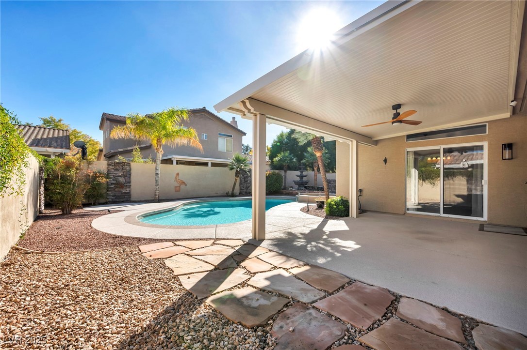 2569 Wiltshire Avenue