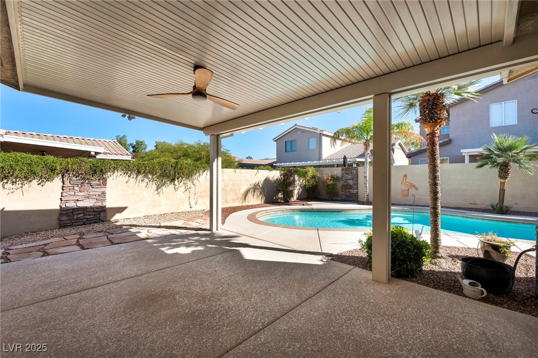 2569 Wiltshire Avenue