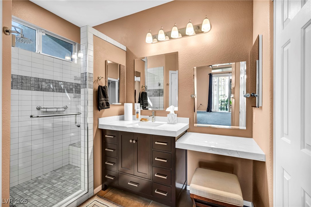 2569 Wiltshire Avenue