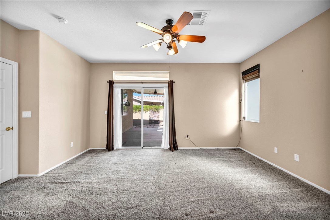 2569 Wiltshire Avenue