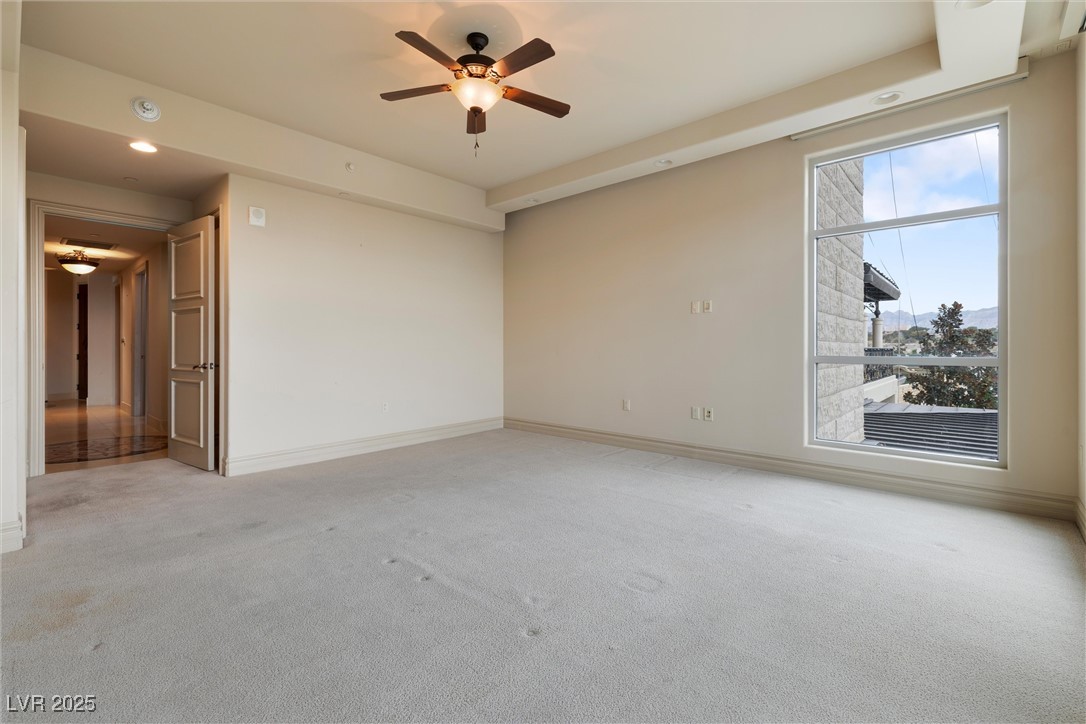 9103 Alta Drive 207