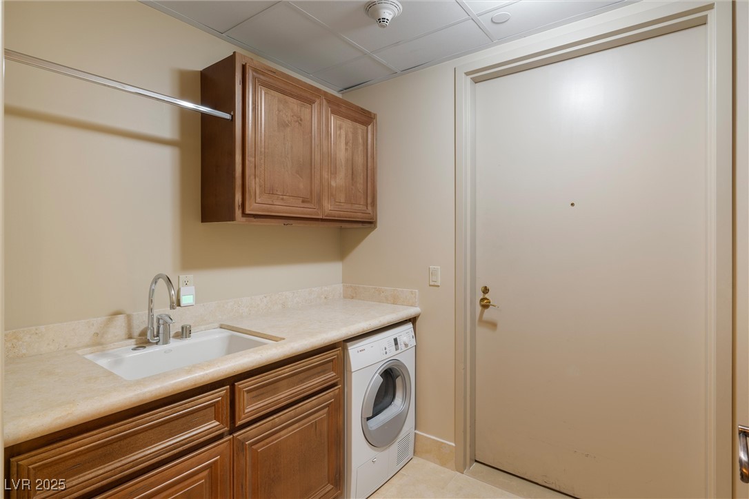 9103 Alta Drive 207