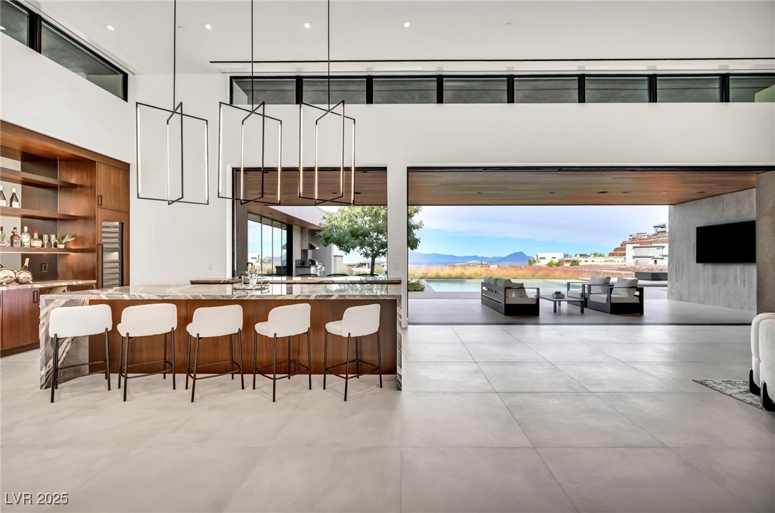 6 Rock Mount Court
