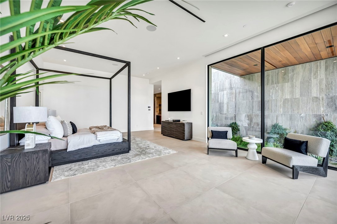 6 Rock Mount Court