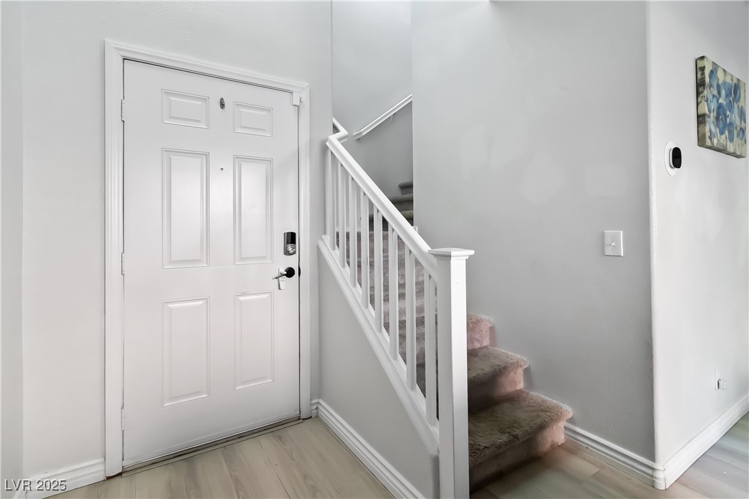 8908 Cambridge Glen Court