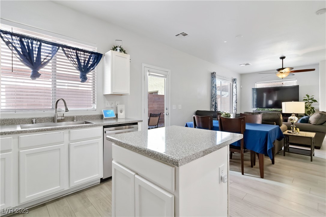 8908 Cambridge Glen Court