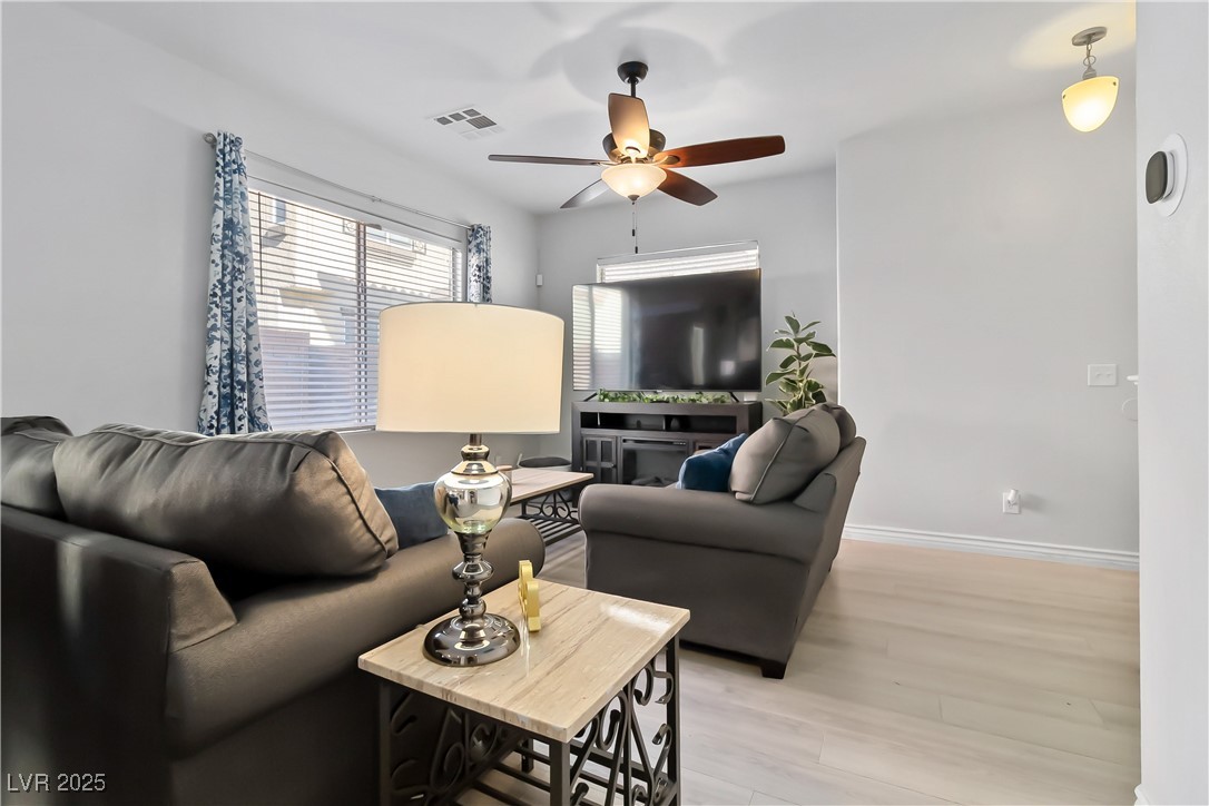 8908 Cambridge Glen Court