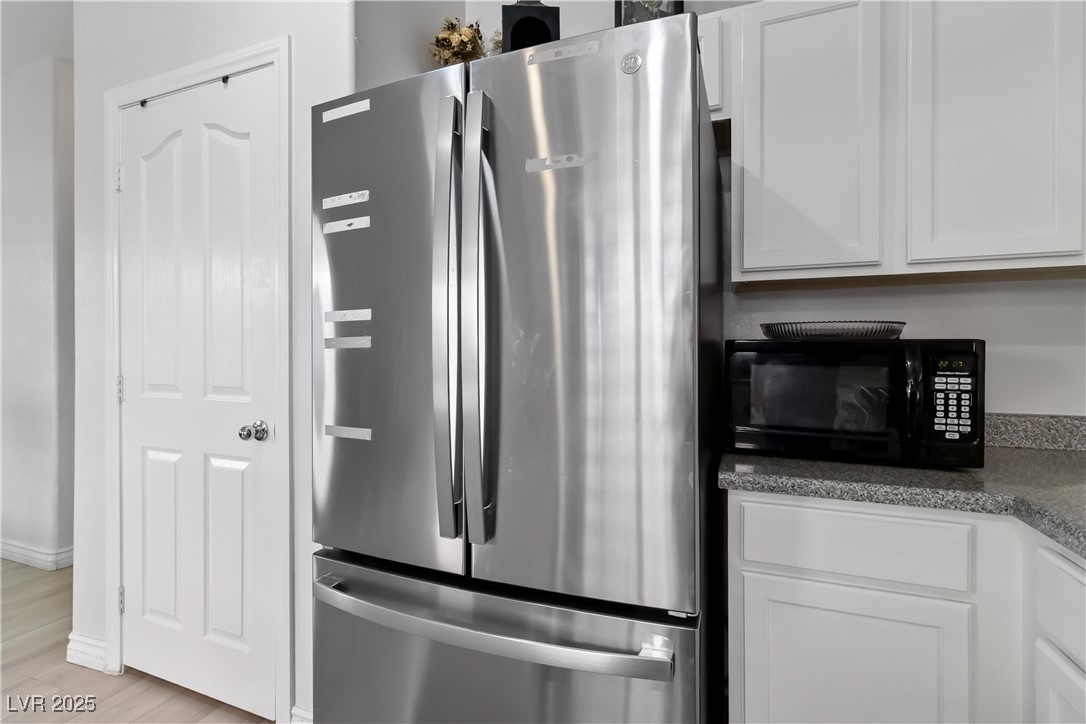 8908 Cambridge Glen Court