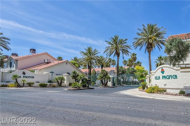 5955 Sunlight Garden Way