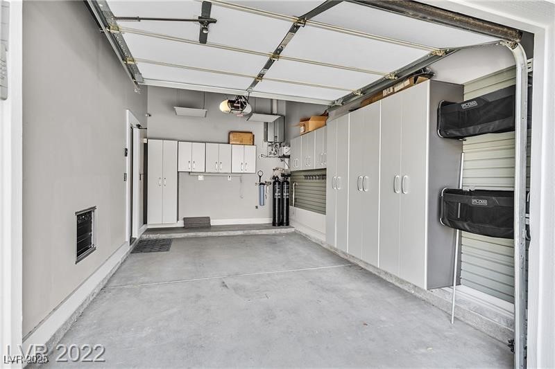 5955 Sunlight Garden Way